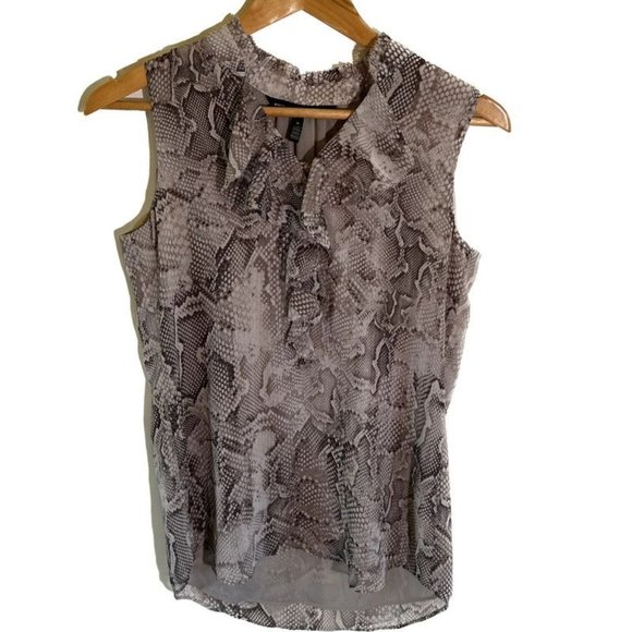 White House Black Market Grey Snakeskin Print Tank Top Ruffe Shirt - Picture 1 of 8
